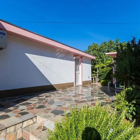 Appartement In 41516